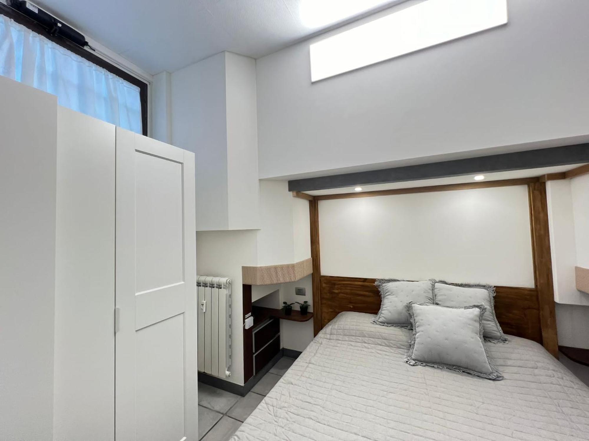"R&P Apartment", Short Term Stay, Elegant Design, Bisceglie Metro Station, Easy For San Siro And Fiera Milano, Free Parking Milão Exterior foto