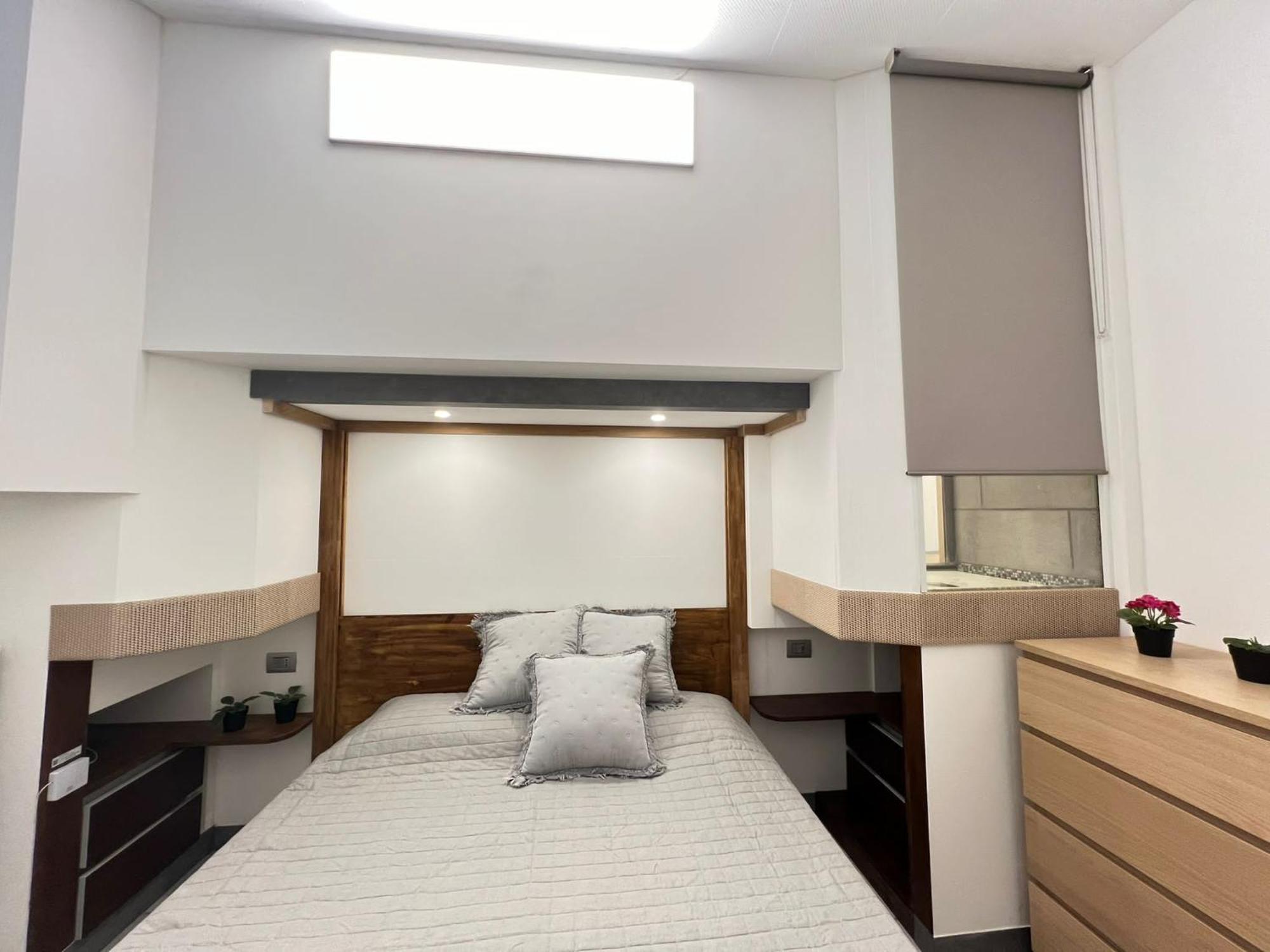 "R&P Apartment", Short Term Stay, Elegant Design, Bisceglie Metro Station, Easy For San Siro And Fiera Milano, Free Parking Milão Exterior foto